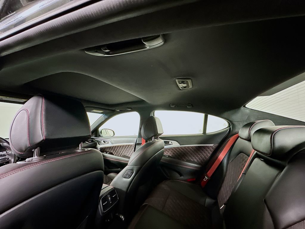 Used 2023 Genesis G70 3.3T w/ Sport Prestige Package image 13