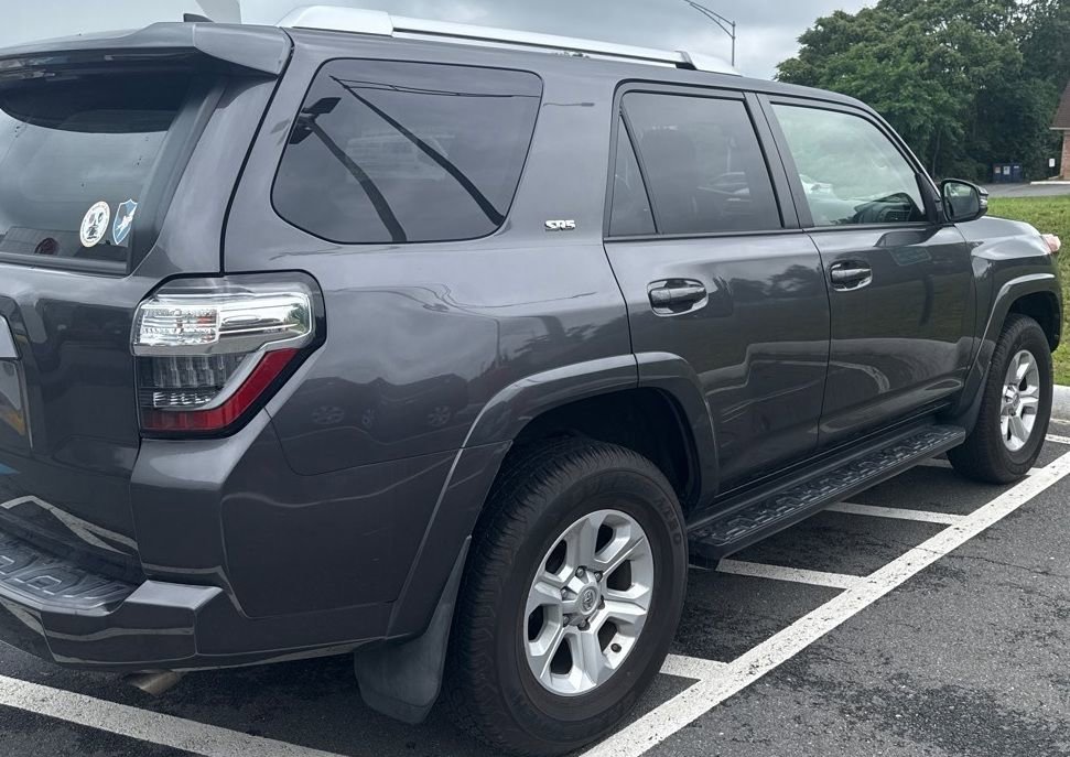 Used 2018 Toyota 4Runner SR5 Premium AWD/4WD image 4
