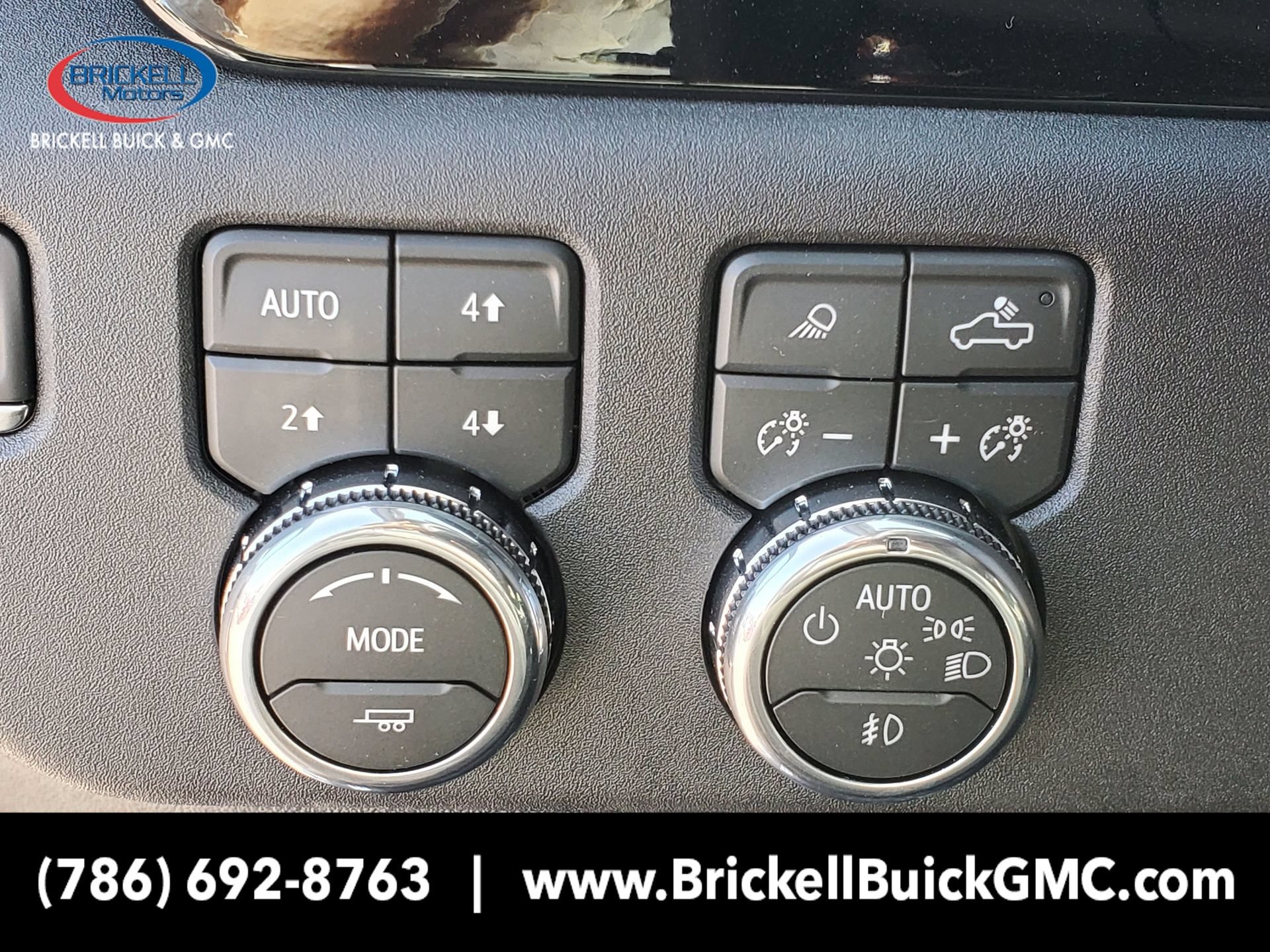 New 2026 GMC Sierra 2500 SLE w/ Max Trailering Package AWD/4WD image 20