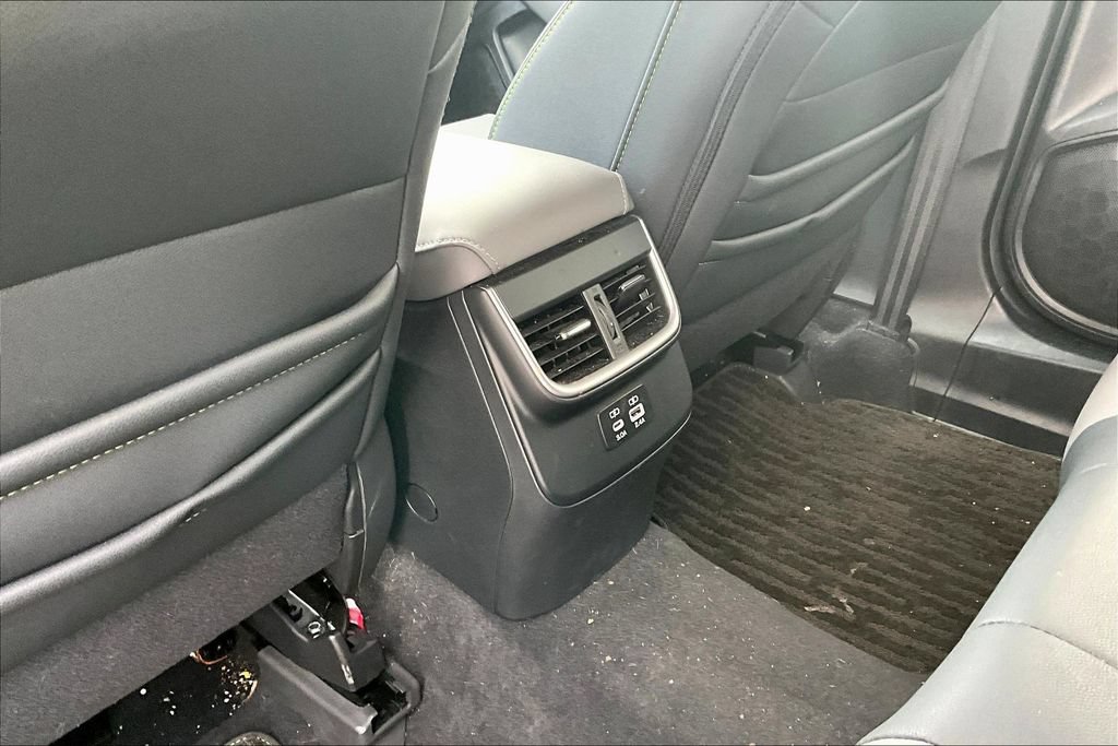 Used 2024 Subaru Outback Onyx Edition AWD/4WD image 10
