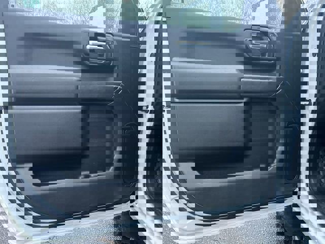 Used 2025 Chevrolet Silverado 2500 W/T w/ WT Convenience Package AWD/4WD image 13