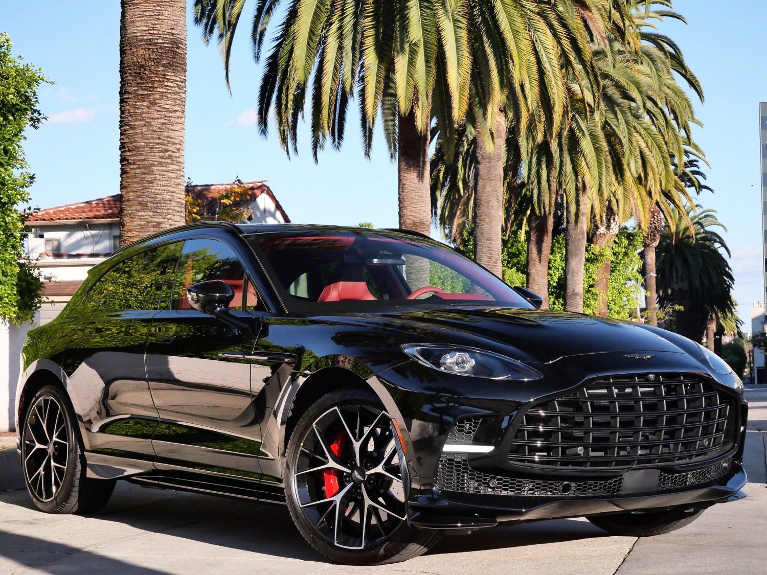New 2026 Aston Martin DBX 707