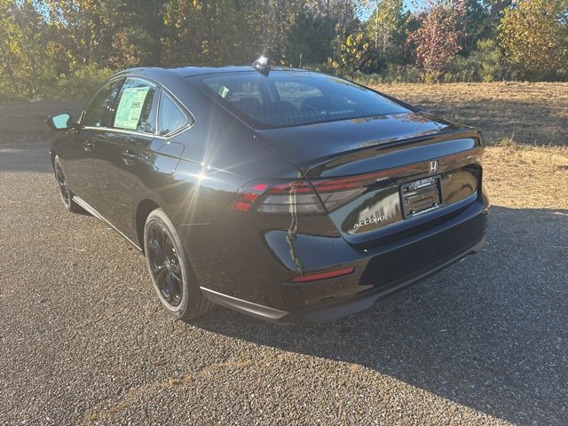 New 2025 Honda Accord SE image 4