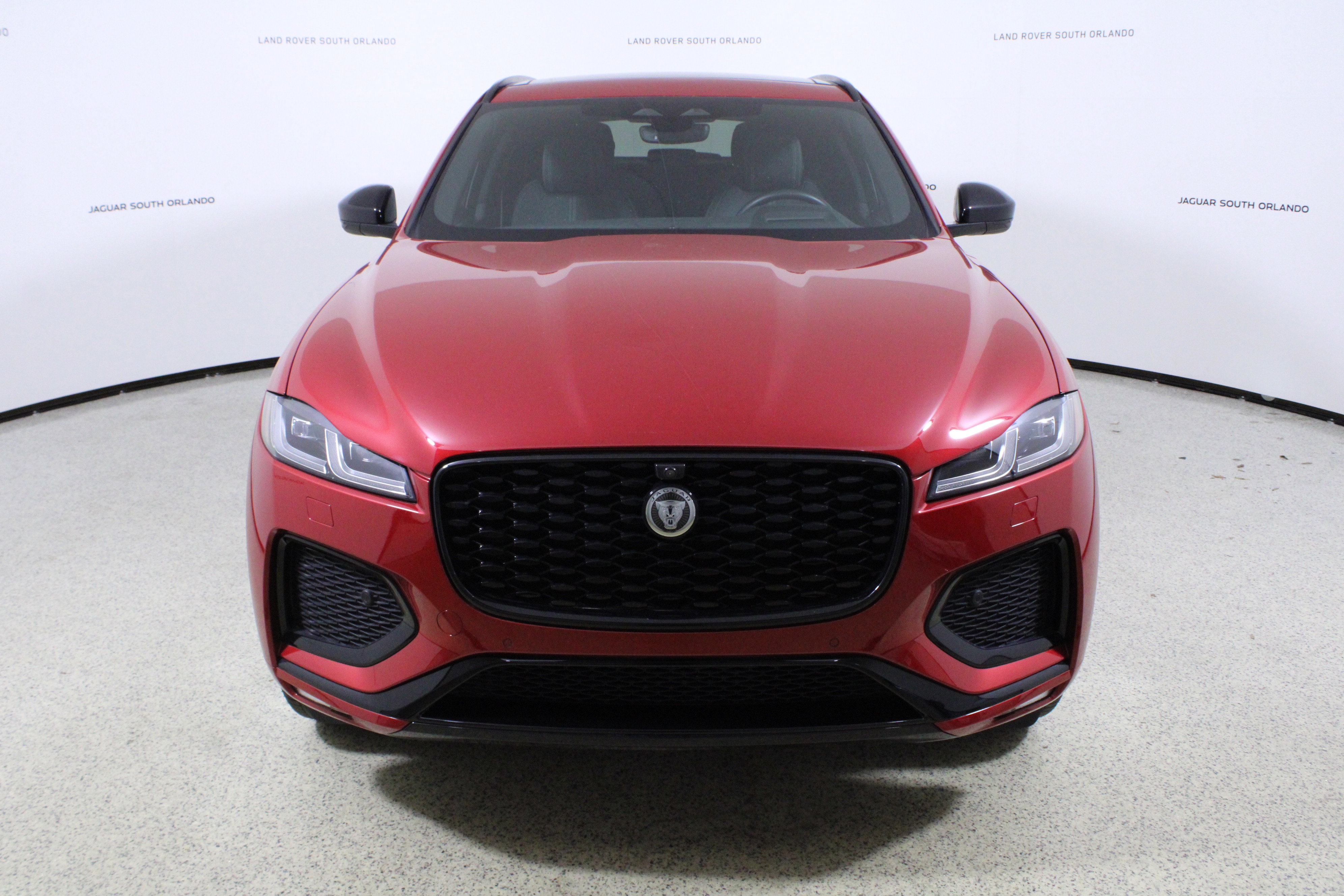 Certified 2026 Jaguar F-PACE R-Dynamic S image 2