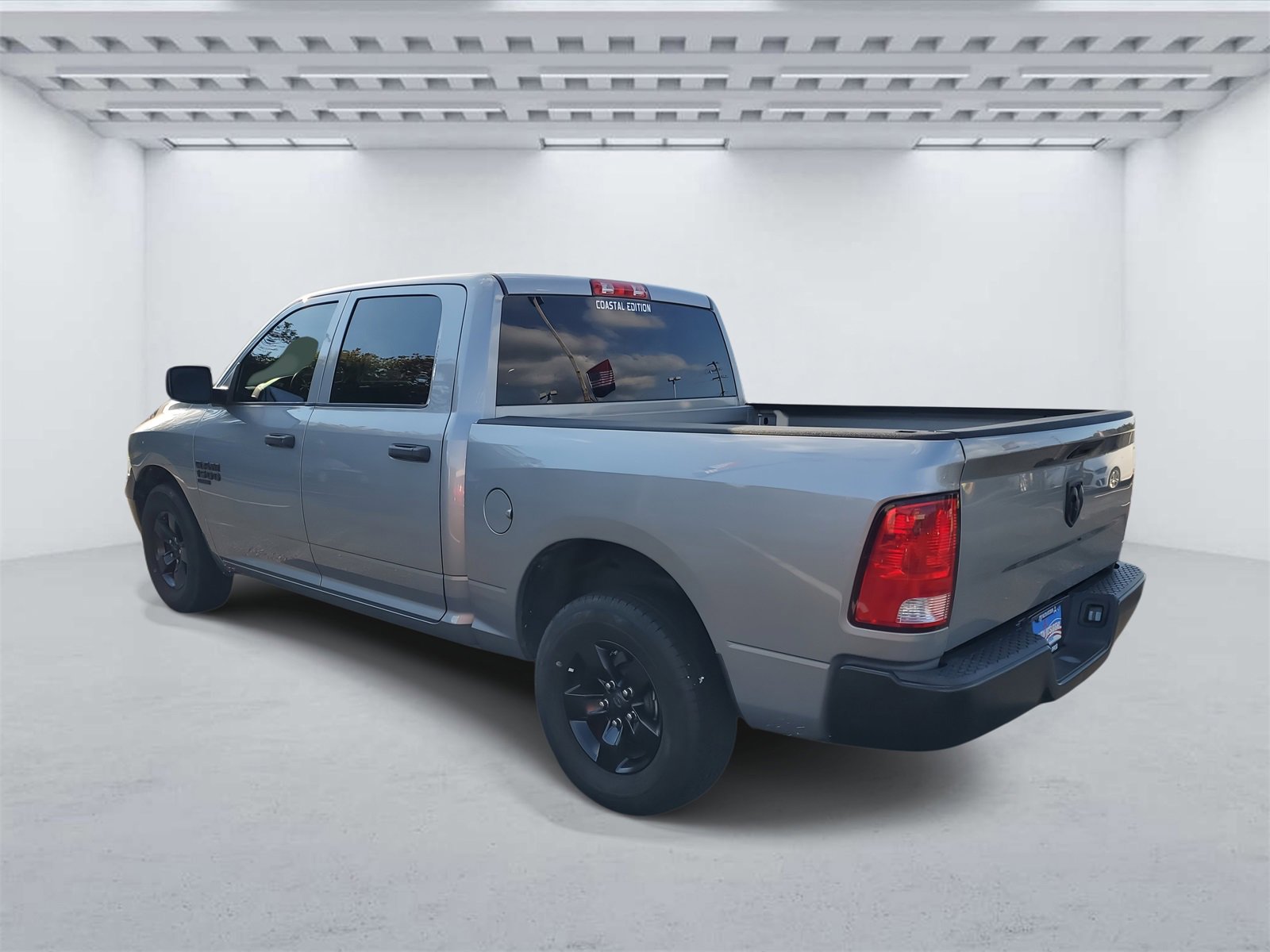 Used 2022 RAM 1500 Tradesman w/ Electronics Group image 3