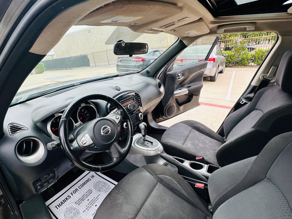 Used 2013 Nissan Juke SV FWD image 13