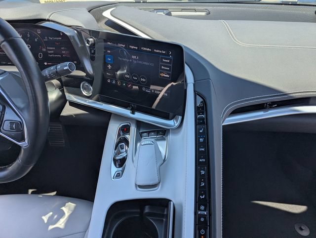 Used 2021 Chevrolet Corvette Stingray Preferred Conv w/ Z51 Performance Package RWD image 21