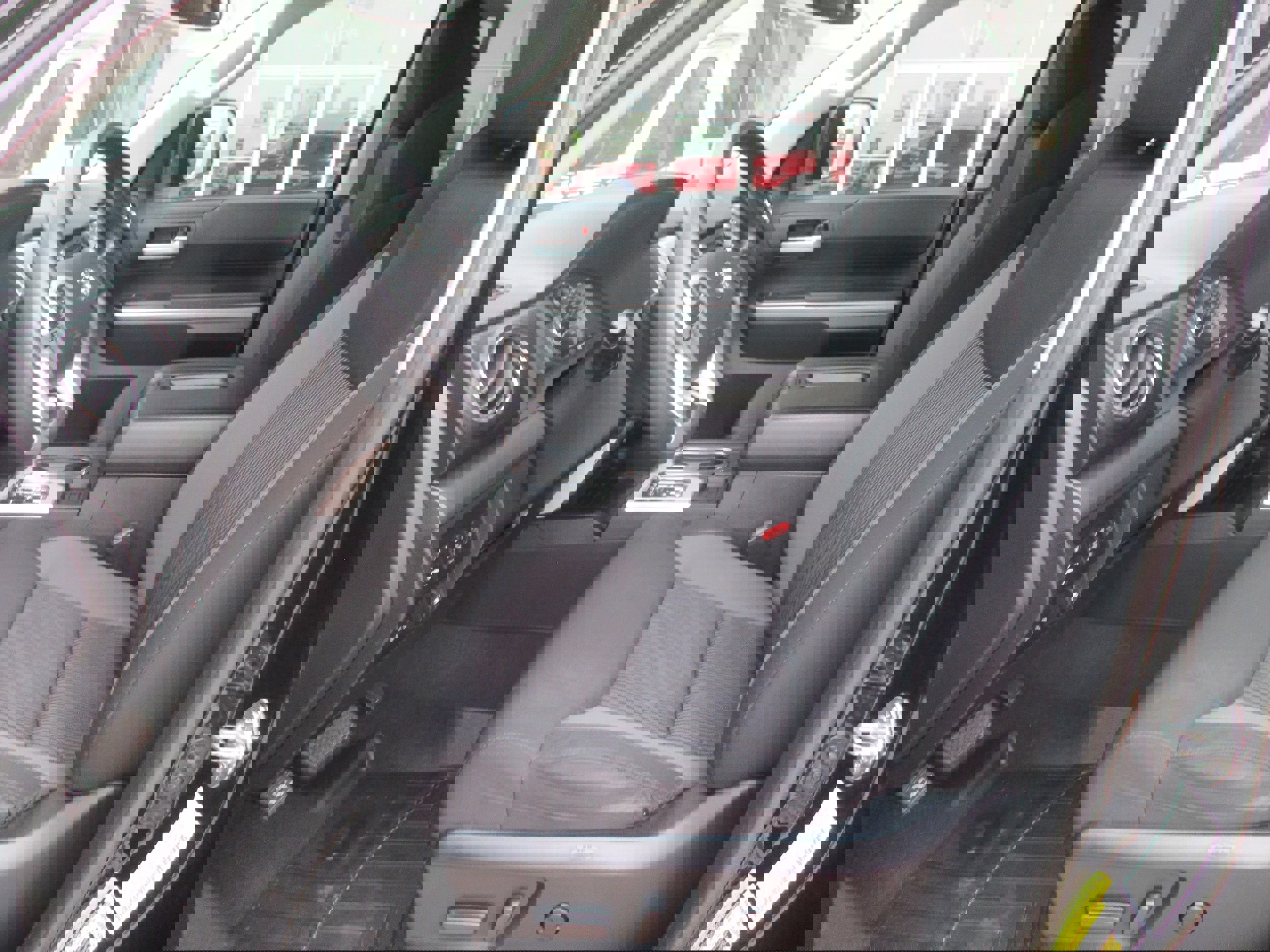 Used 2016 Toyota Tundra SR5 w/ SR5 Upgrade Package image 4