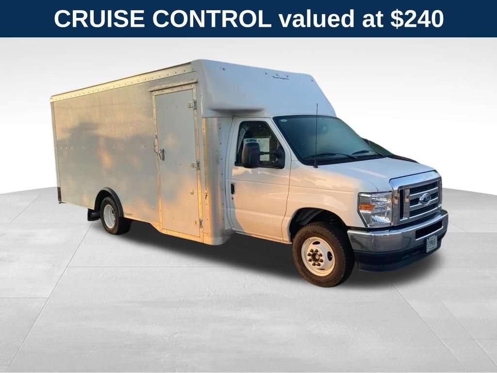 Used 2025 Ford E-450 and Econoline 450 Super Duty w/ Power Equipment Group RWD image 5