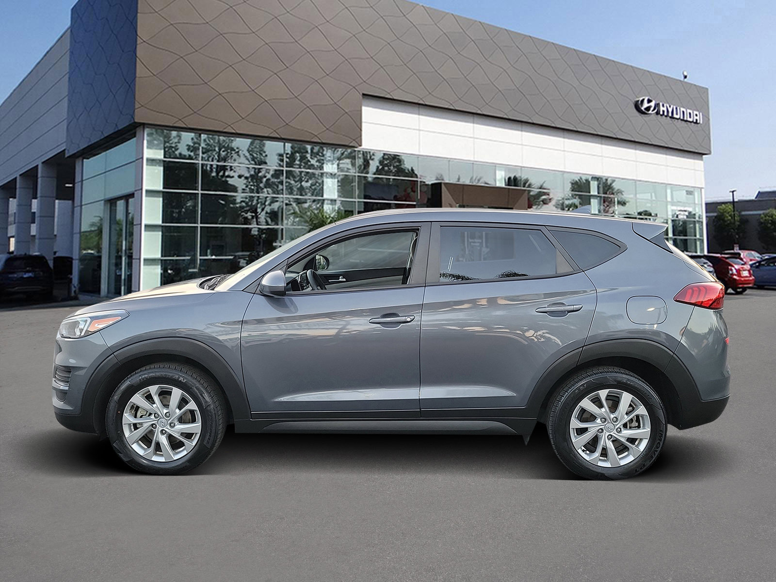 Certified 2021 Hyundai Tucson SE w/ Cargo Package image 3