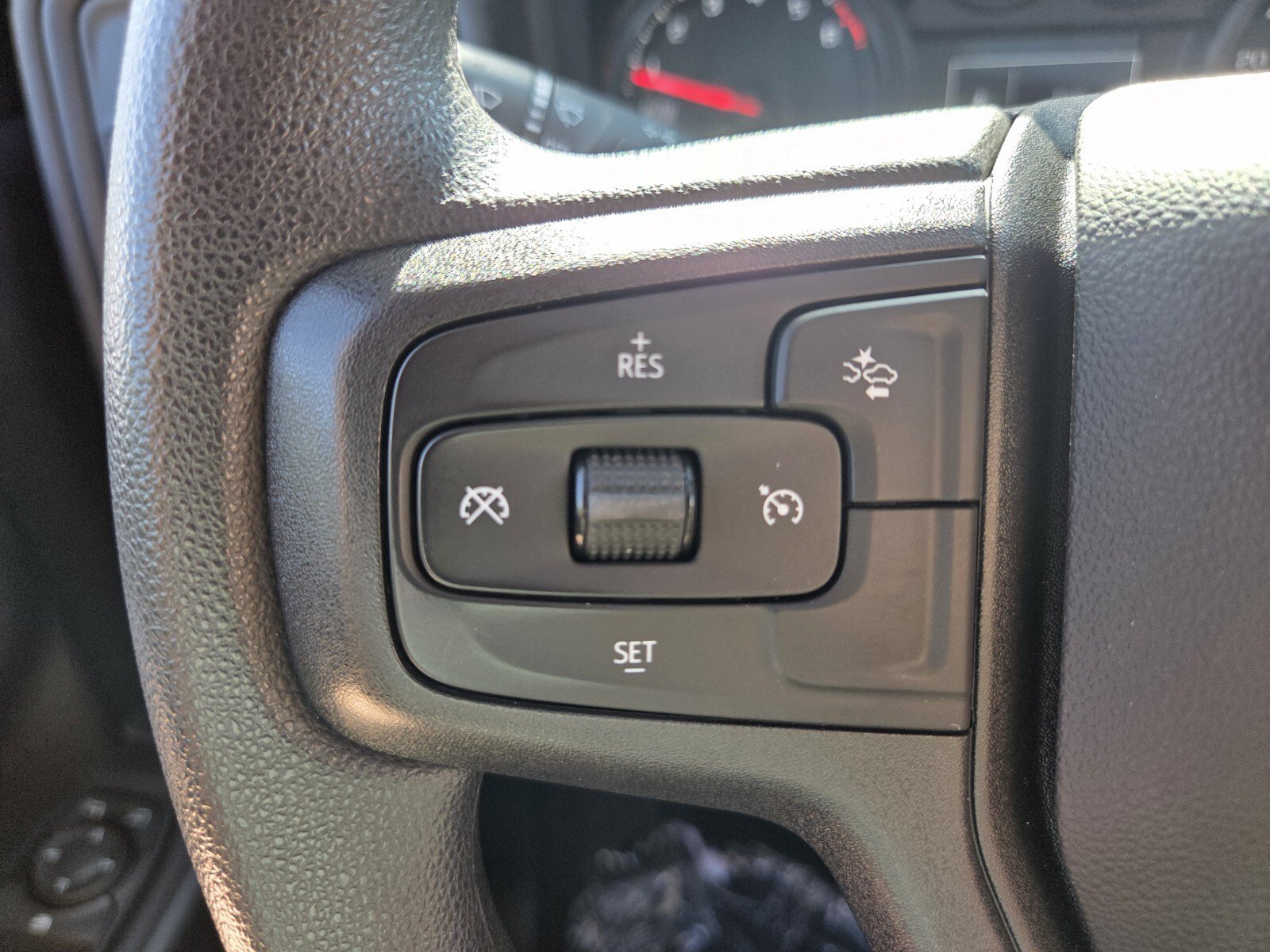 Used 2023 Chevrolet Silverado 1500 Custom RWD image 27