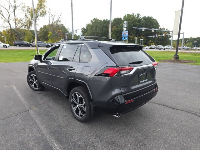 New 2025 Toyota RAV4 XSE image 5