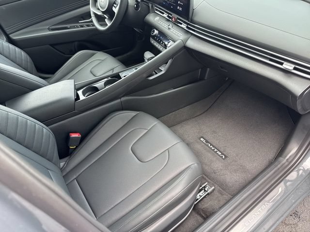 New 2026 Hyundai Elantra Limited FWD image 33