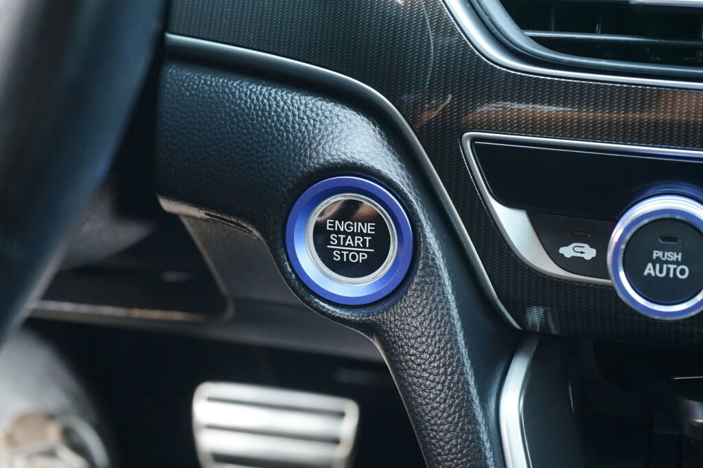 Used 2018 Honda Accord Sport image 16