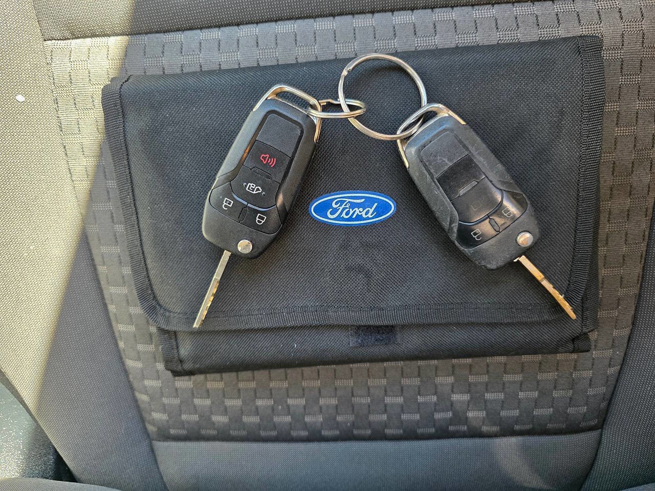 Used 2020 Ford Transit 250 Low Roof image 23