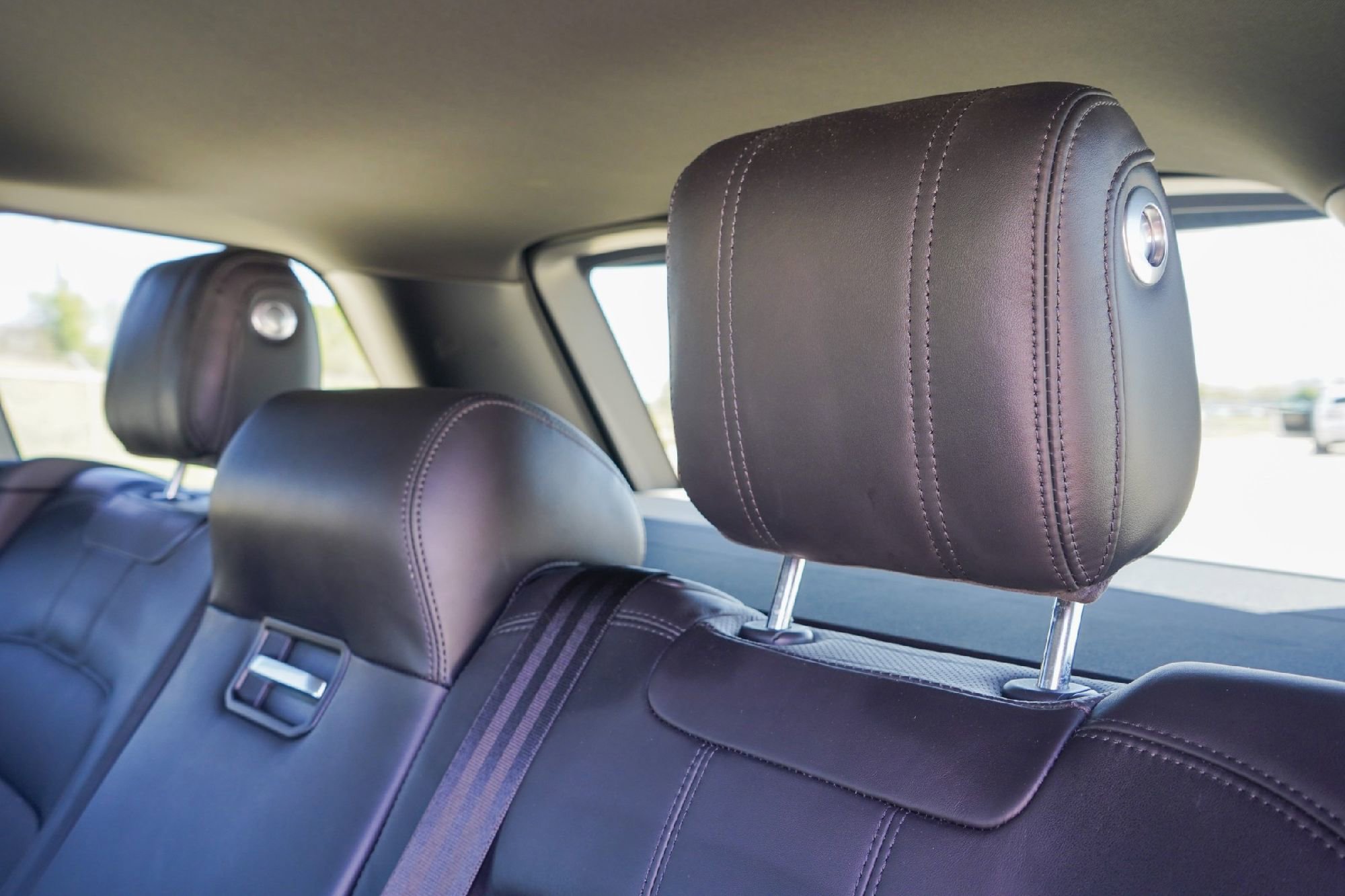 Used 2020 Land Rover Range Rover HSE image 24