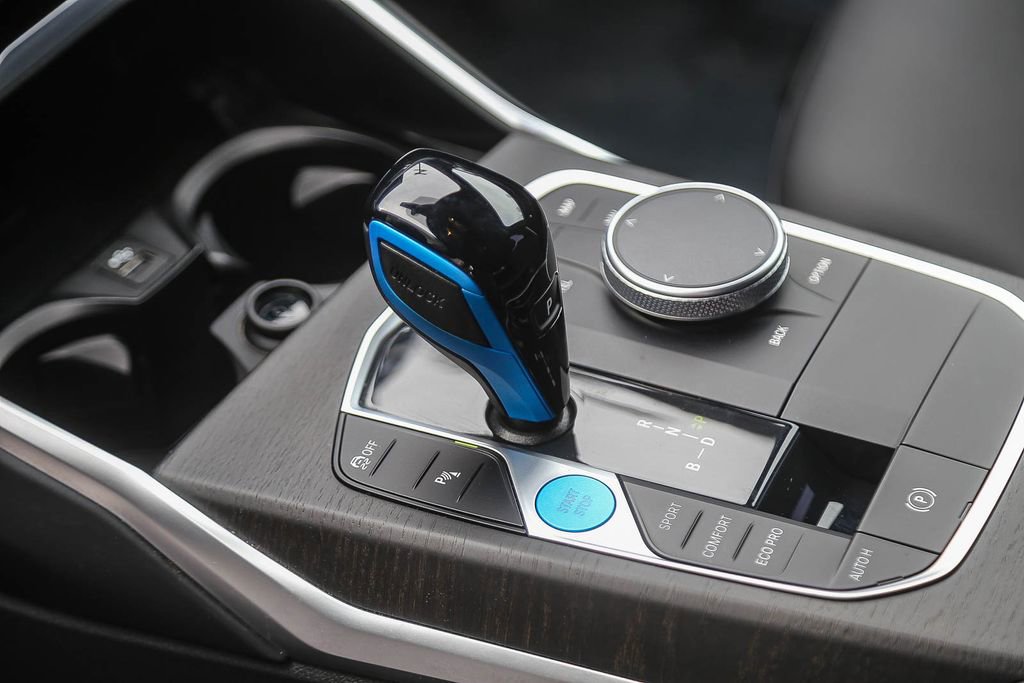Certified 2023 BMW i4 eDrive35 RWD image 16