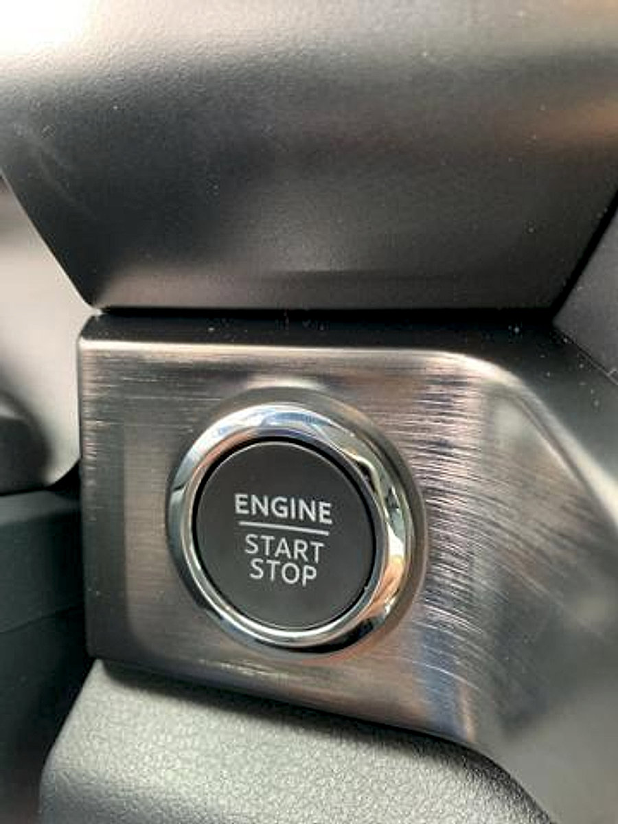 New 2024 Ford F250 Lariat w/ Lariat Ultimate Package image 27