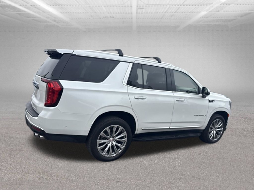 Used 2023 GMC Yukon Denali w/ Advanced Technology Package AWD/4WD image 10
