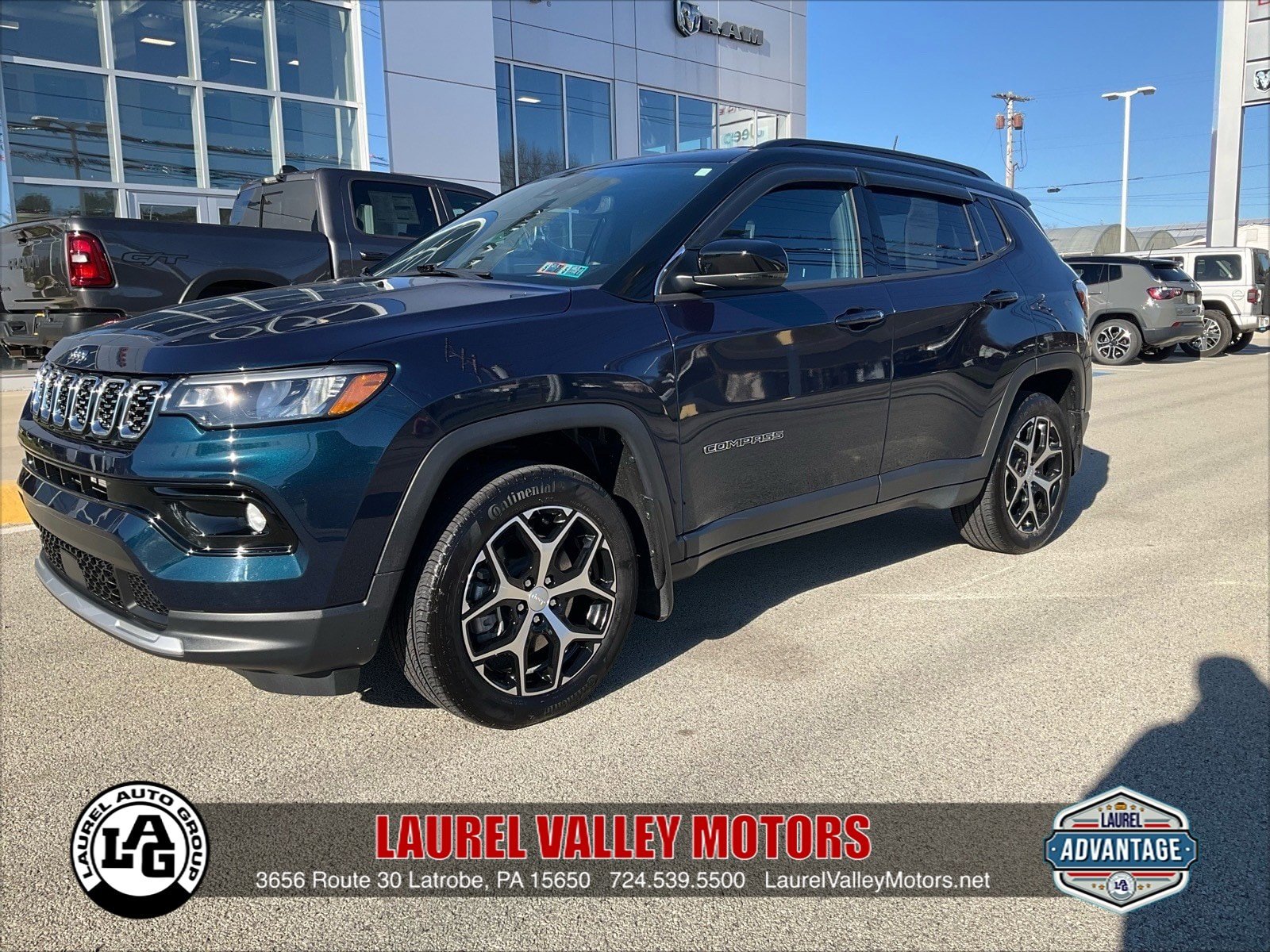 Certified 2024 Jeep Compass Limited image 1