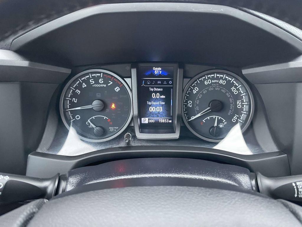 Used 2022 Toyota Tacoma TRD Off-Road w/ TRD Premium Off Road Package image 38