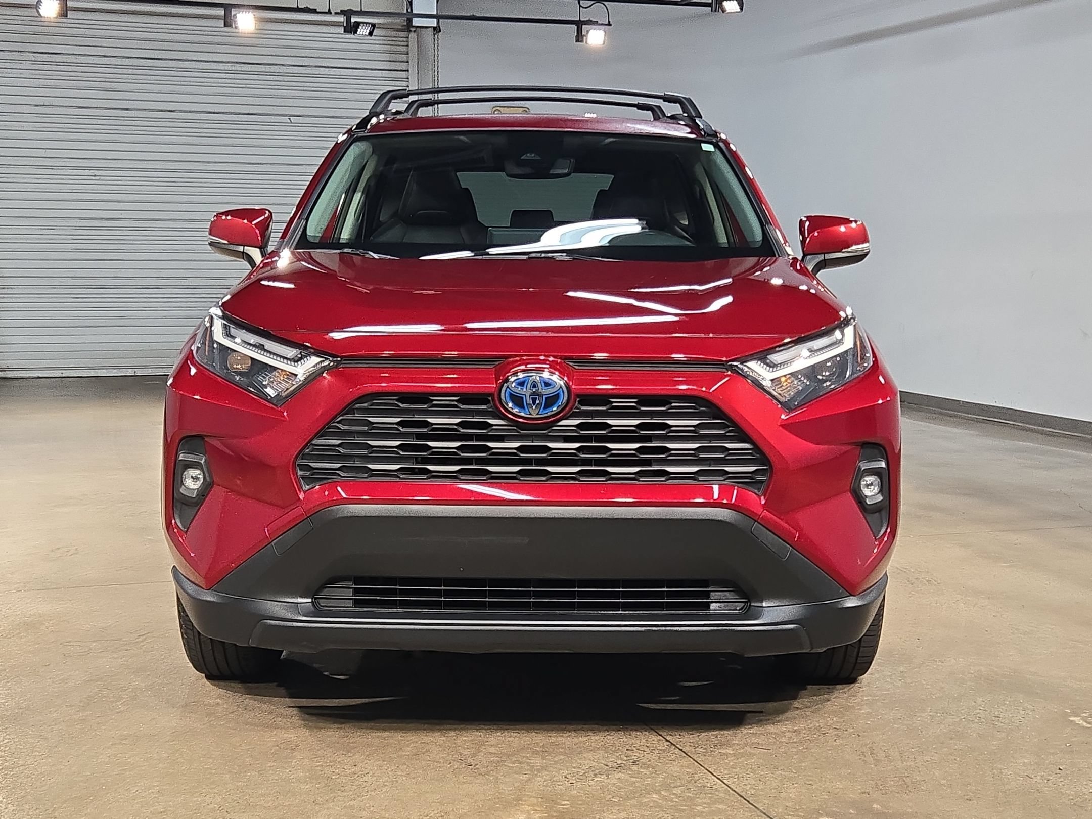 Used 2023 Toyota RAV4 XLE Premium AWD/4WD image 2