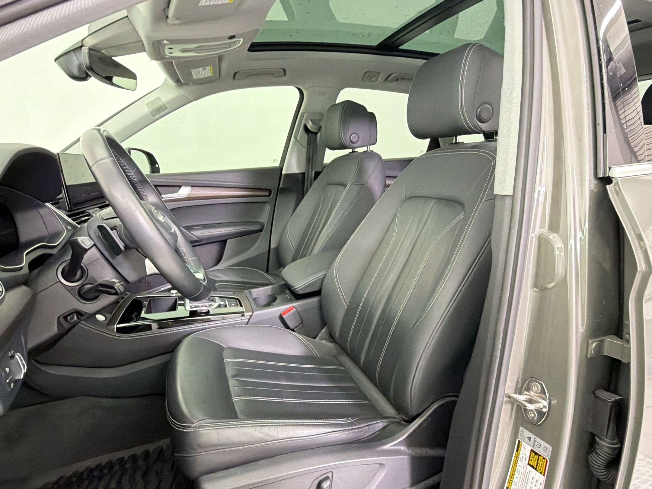 Used 2023 Audi Q5 2.0T Premium Plus w/ Premium Plus Package image 5
