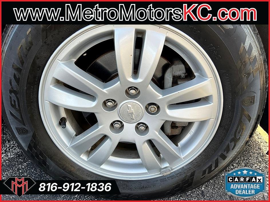 Used 2014 Chevrolet Sonic LT w/ Fun and Sun Package image 18