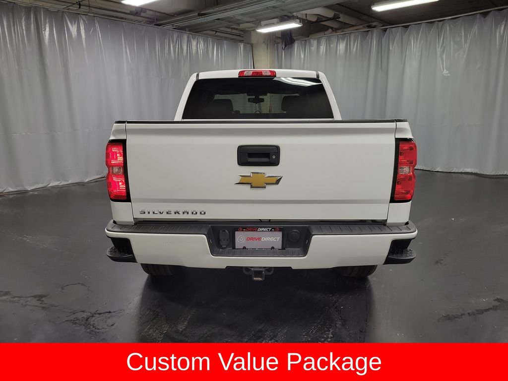 Used 2018 Chevrolet Silverado 1500 Custom w/ Custom Value Package image 8