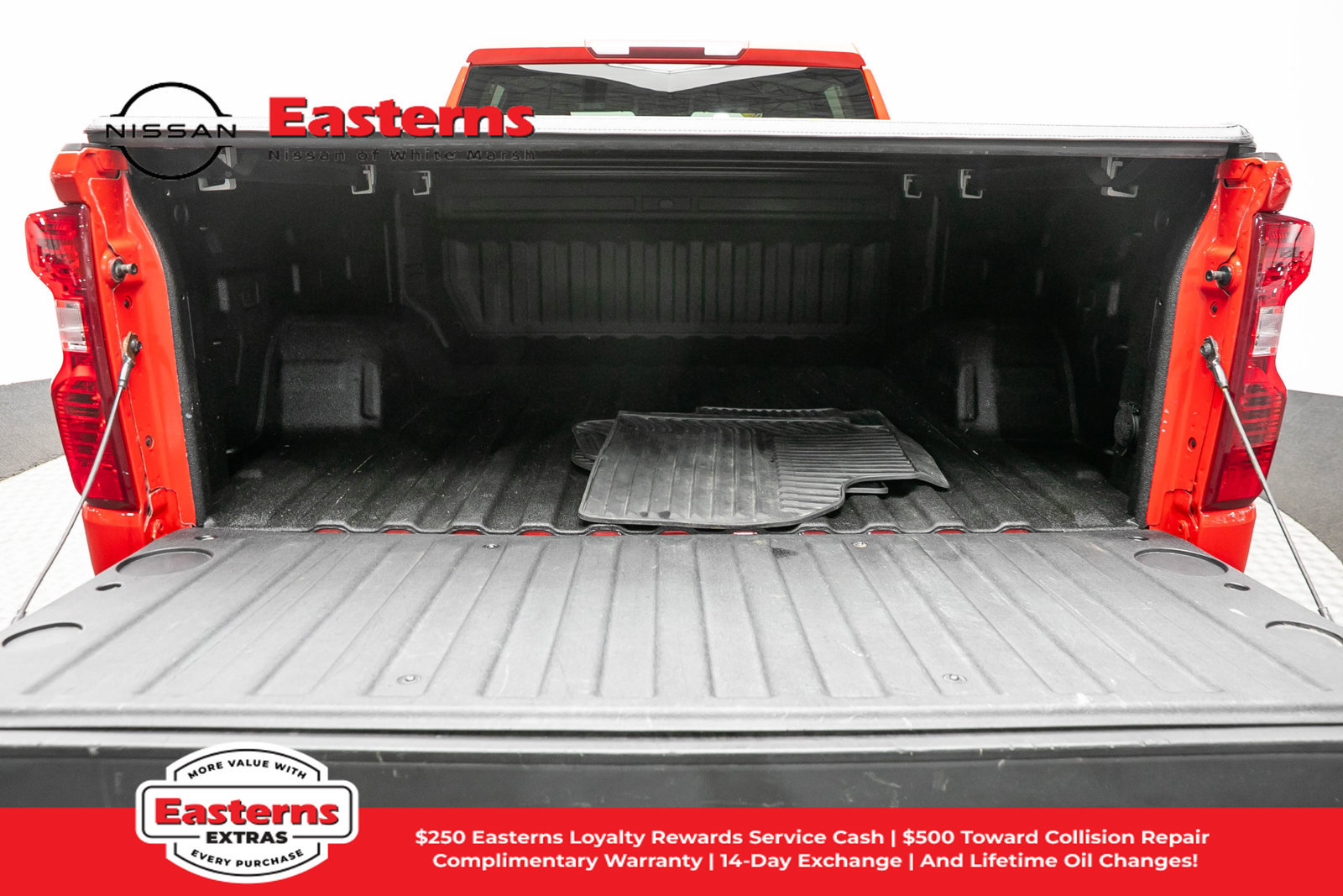 Used 2024 Chevrolet Silverado 1500 Custom AWD/4WD image 11