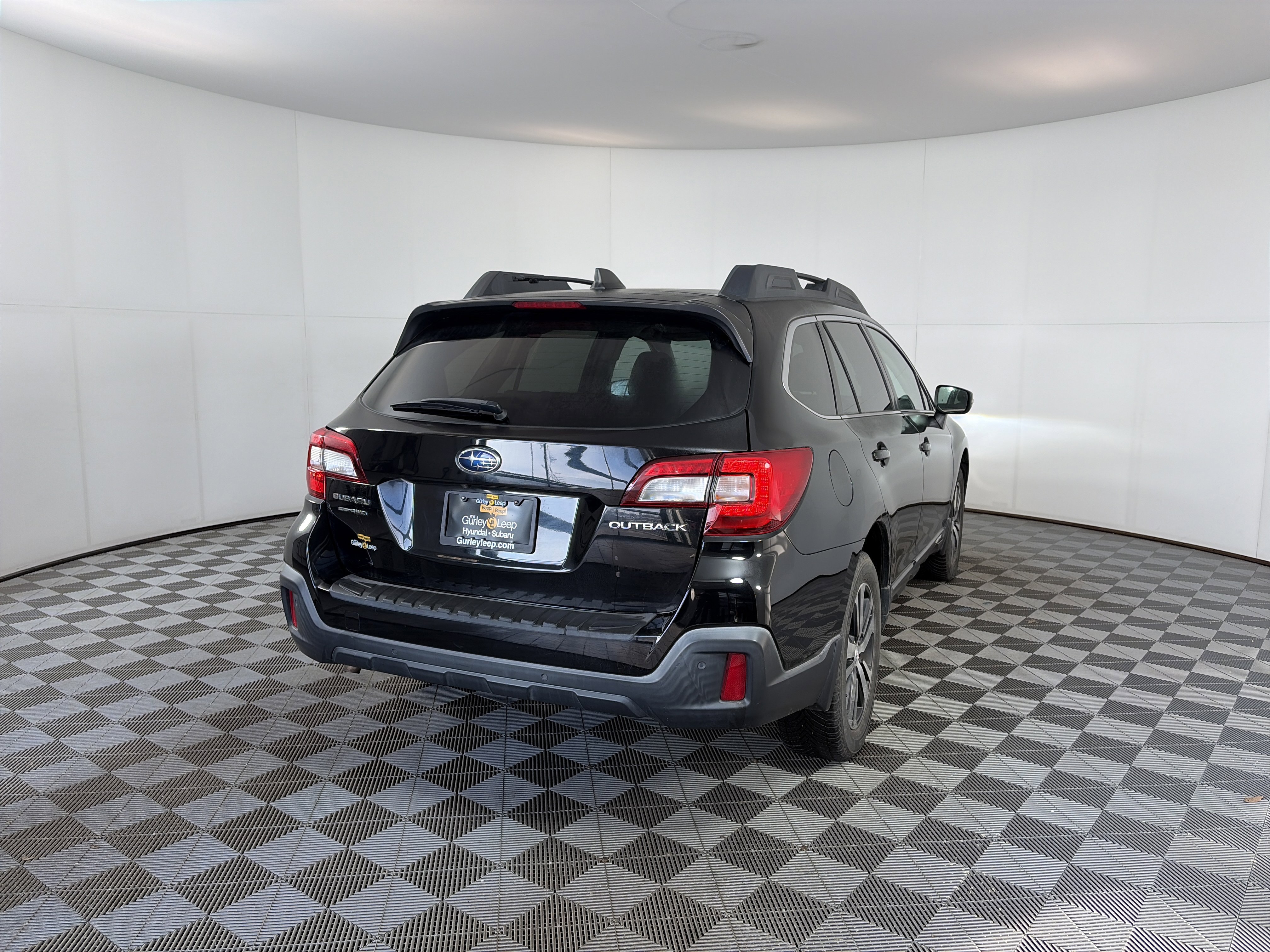 Used 2018 Subaru Outback 2.5i Limited image 10