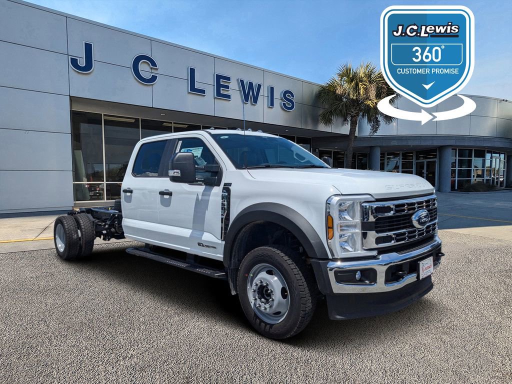 New 2025 Ford F550 4x4 Crew Cab Super Duty