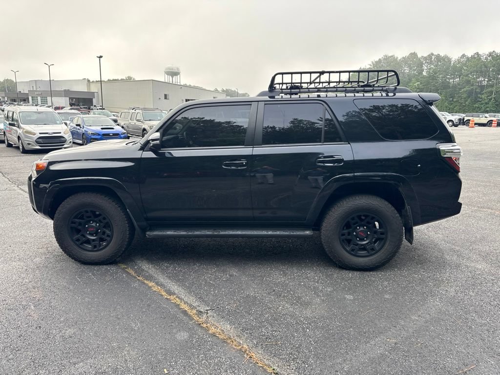 Used 2021 Toyota 4Runner Venture w/ Moonroof Package AWD/4WD image 8