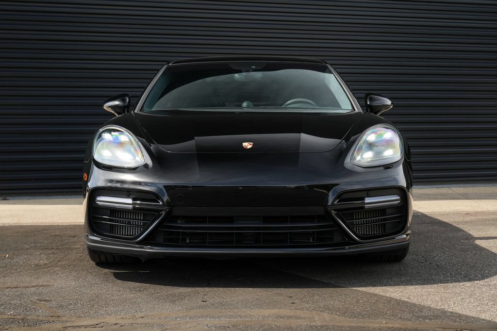 Certified 2018 Porsche Panamera Turbo AWD/4WD image 6