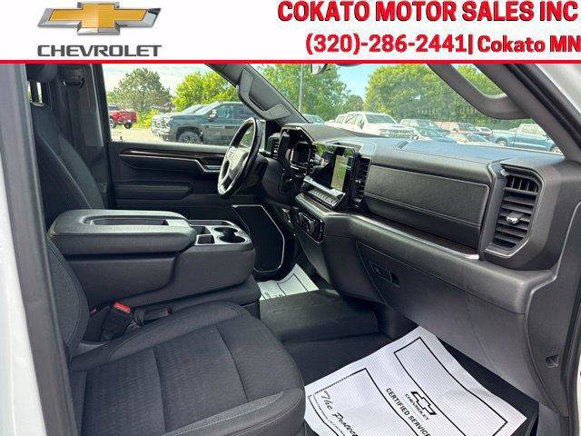 Used 2023 Chevrolet Silverado 1500 LT w/ Z71 Off-Road Package AWD/4WD image 13