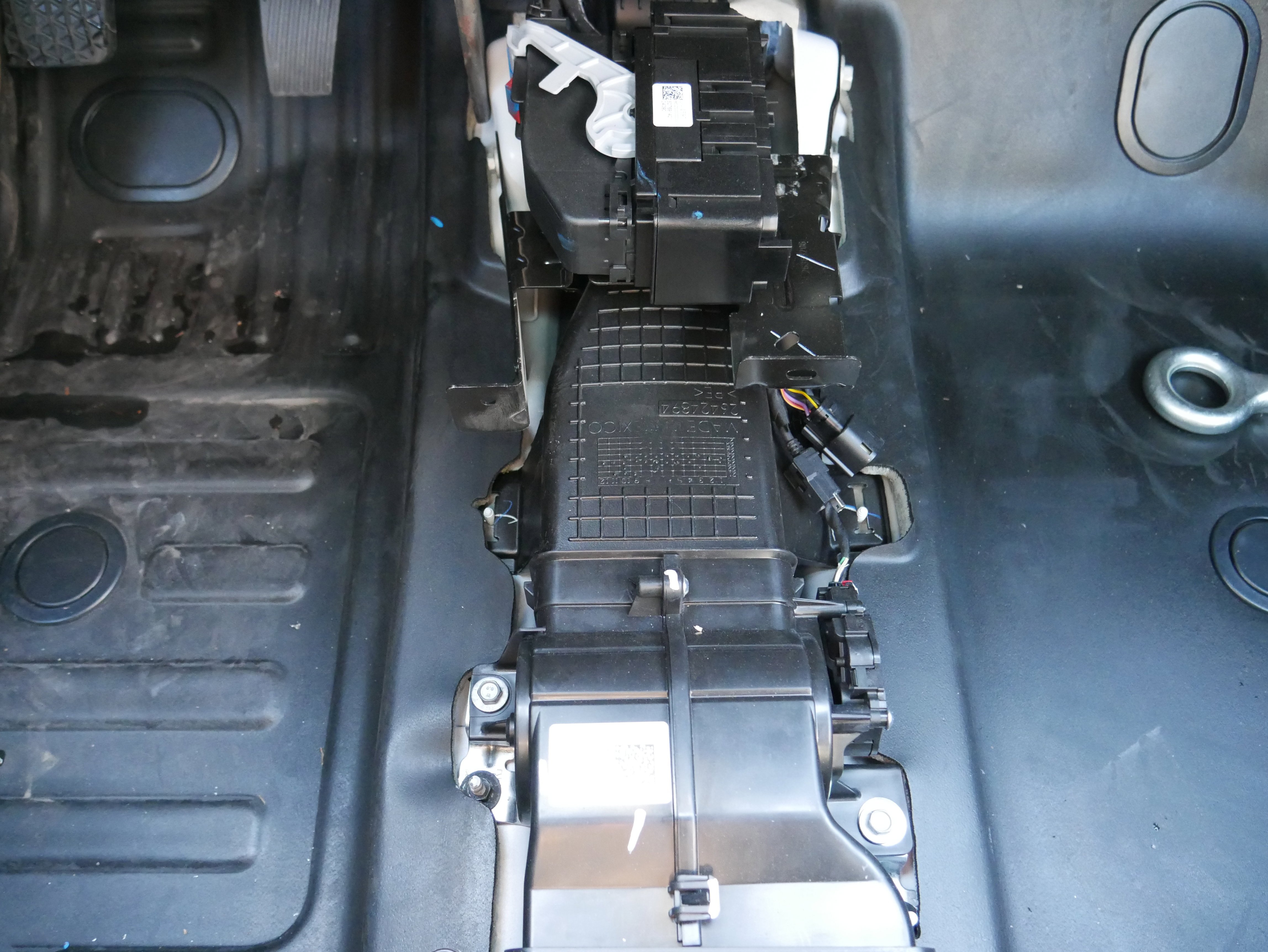 New 2025 Chevrolet Blazer EV AWD Police w/ Remote Keyless Entry Package image 21