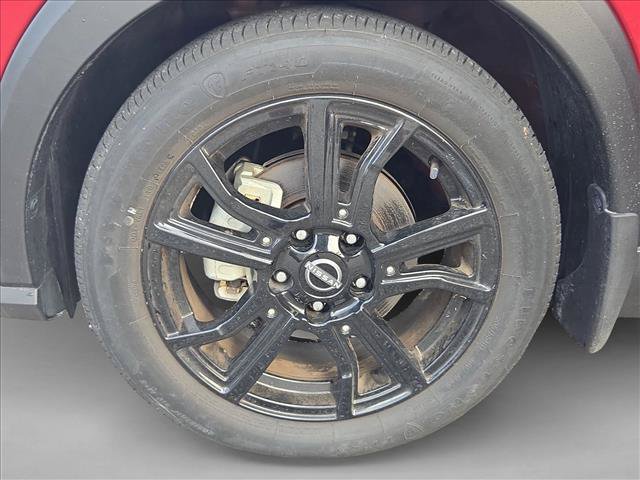 Used 2024 Nissan Kicks SR w/ SR Premium Package FWD image 14