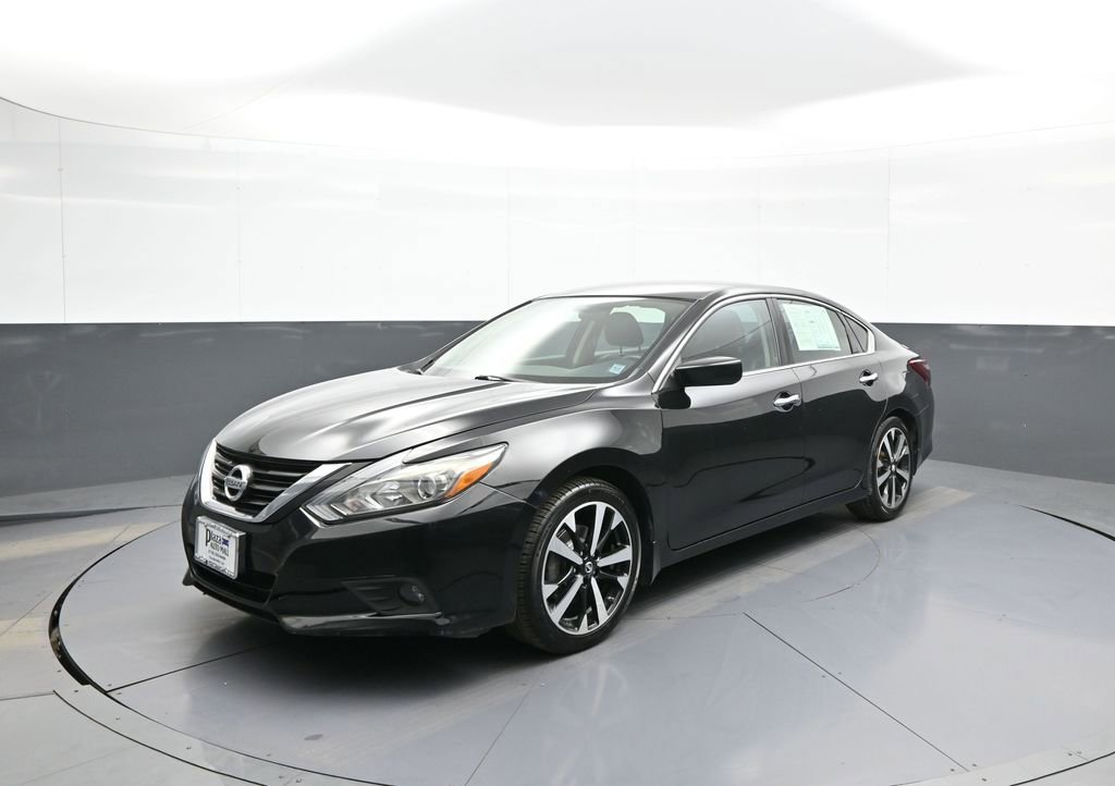 Used 2018 Nissan Altima 2.5 SR FWD image 1