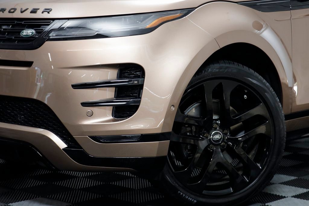 New 2026 Land Rover Range Rover Evoque Dynamic SE AWD/4WD image 4