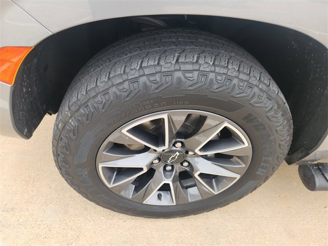 Used 2023 Chevrolet Tahoe Z71 w/ Z71 Off-Road Package AWD/4WD image 8