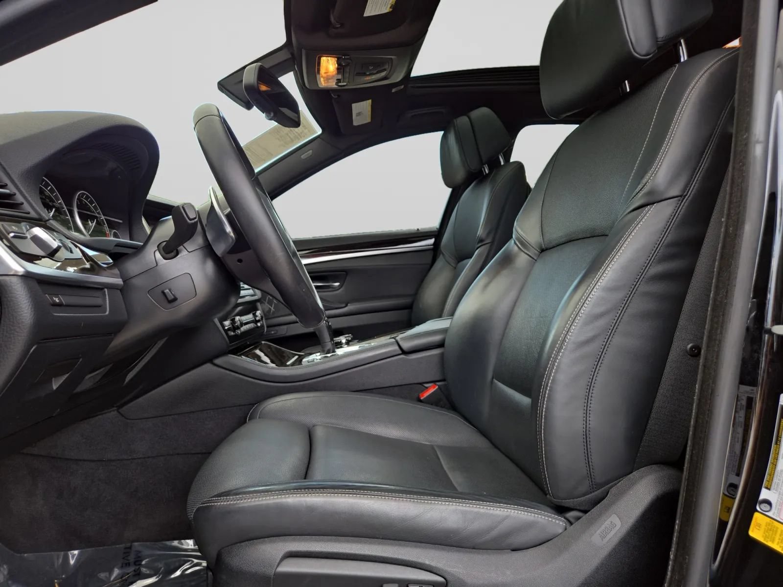 Used 2016 BMW 535i Sedan RWD image 16