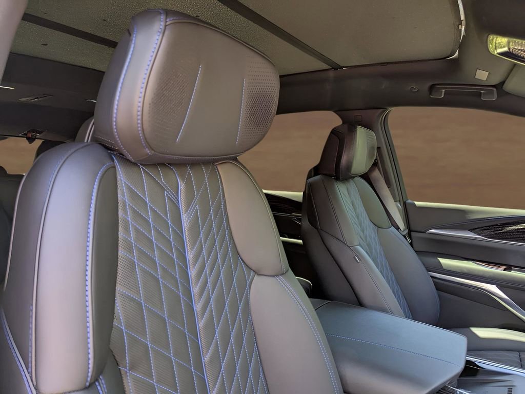 New 2026 Cadillac Escalade IQ Sport 1 w/ LPO, Floor Liner Package image 18