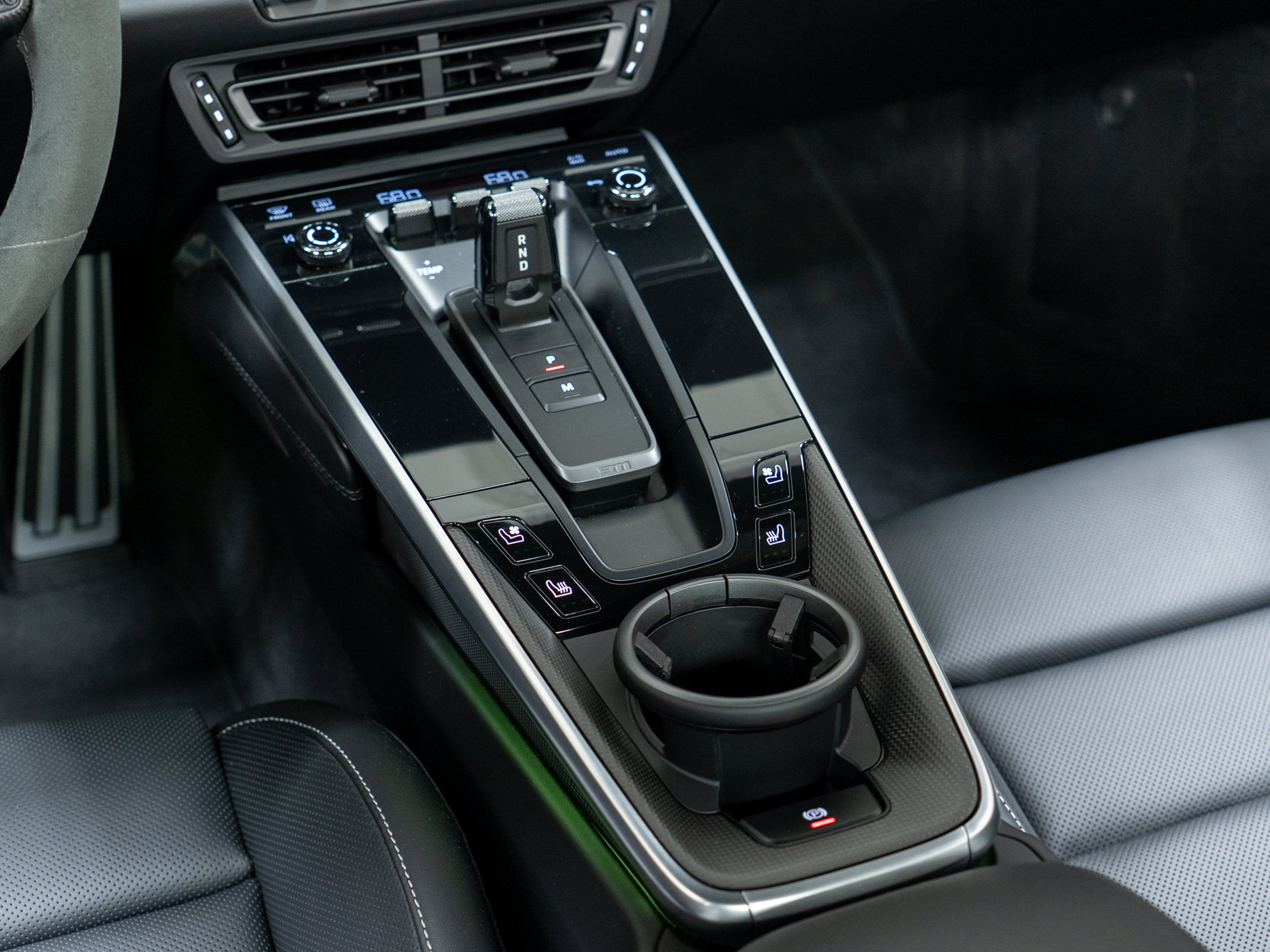 Certified 2025 Porsche 911 Turbo S AWD/4WD image 27