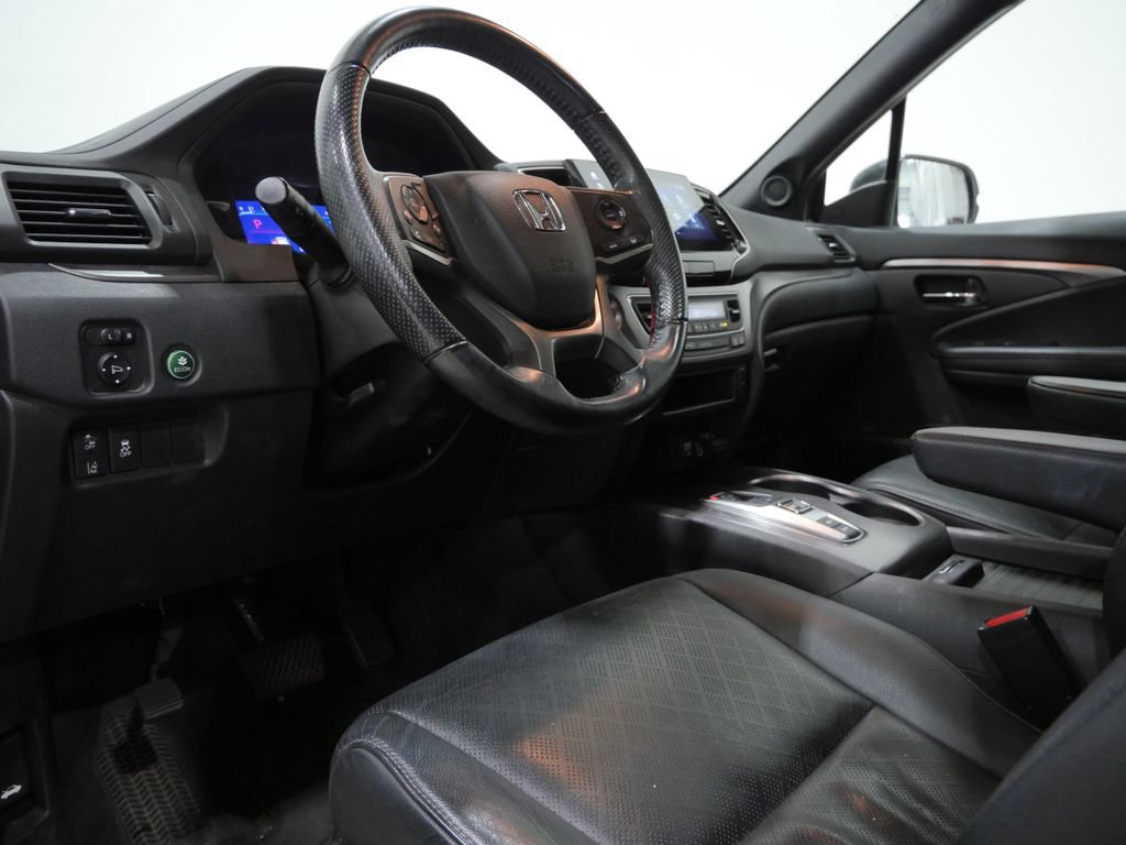 Used 2020 Honda Passport EX-L image 11