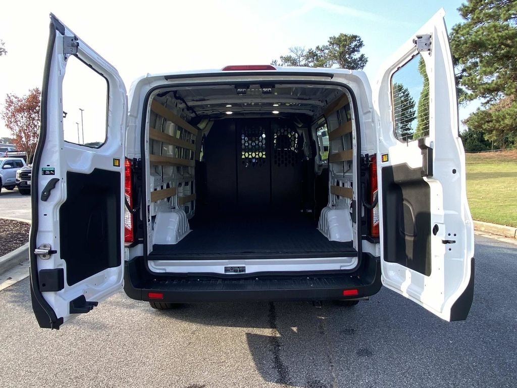 Used 2025 Ford Transit 250 Low Roof w/ Exterior Upgrade Package RWD image 7