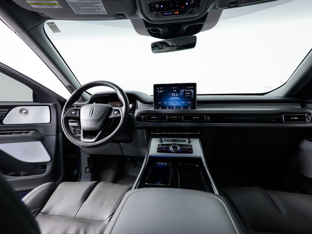 Used 2020 Lincoln Aviator Grand Touring w/ Equipment Group 302A image 24