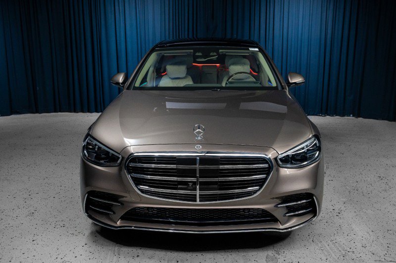 New 2026 Mercedes-Benz S 580 4MATIC Sedan image 2