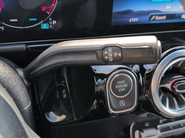 Certified 2025 Mercedes-Benz GLA 250 image 12