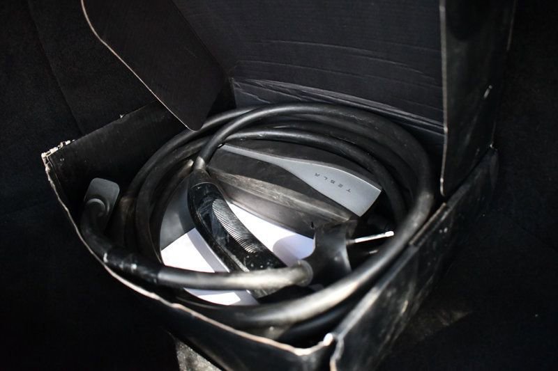 Used 2015 Tesla Model S 70D image 24