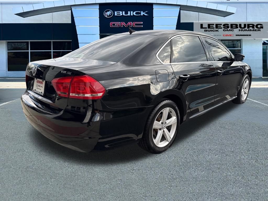 Used 2013 Volkswagen Passat TDI SE image 7